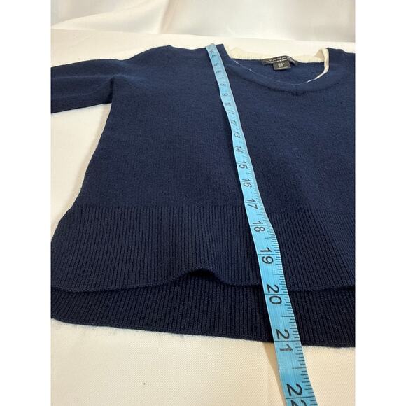 Tahari Womens Merino Wool V-Neck Sweater Navy & White Soft Twee Preppy M - Picture 5 of 8